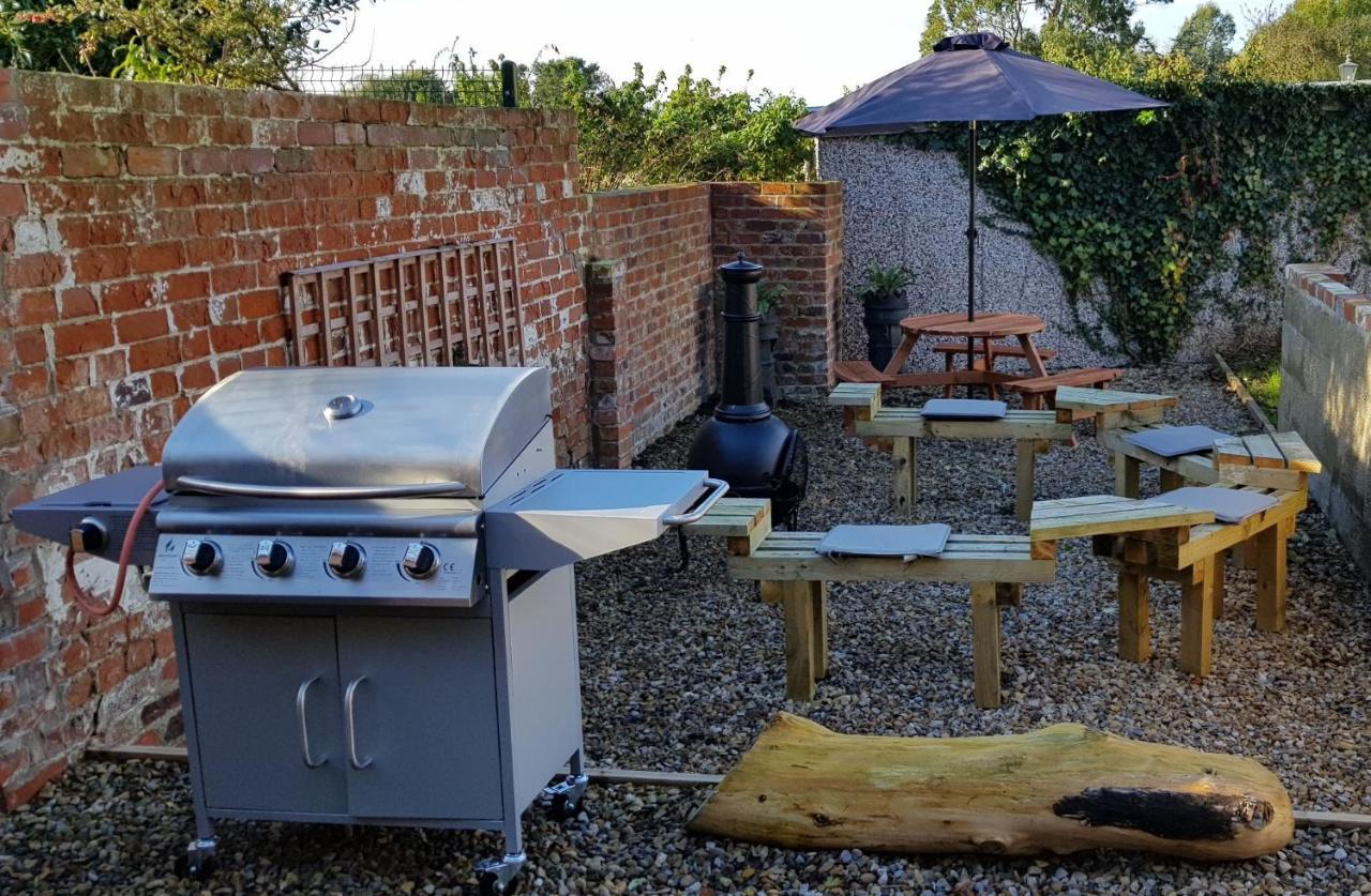 Hot Tub Pet Friendly Luxury Cosy Cottage, Near Withernsea And Patrington Welwick Exterior foto